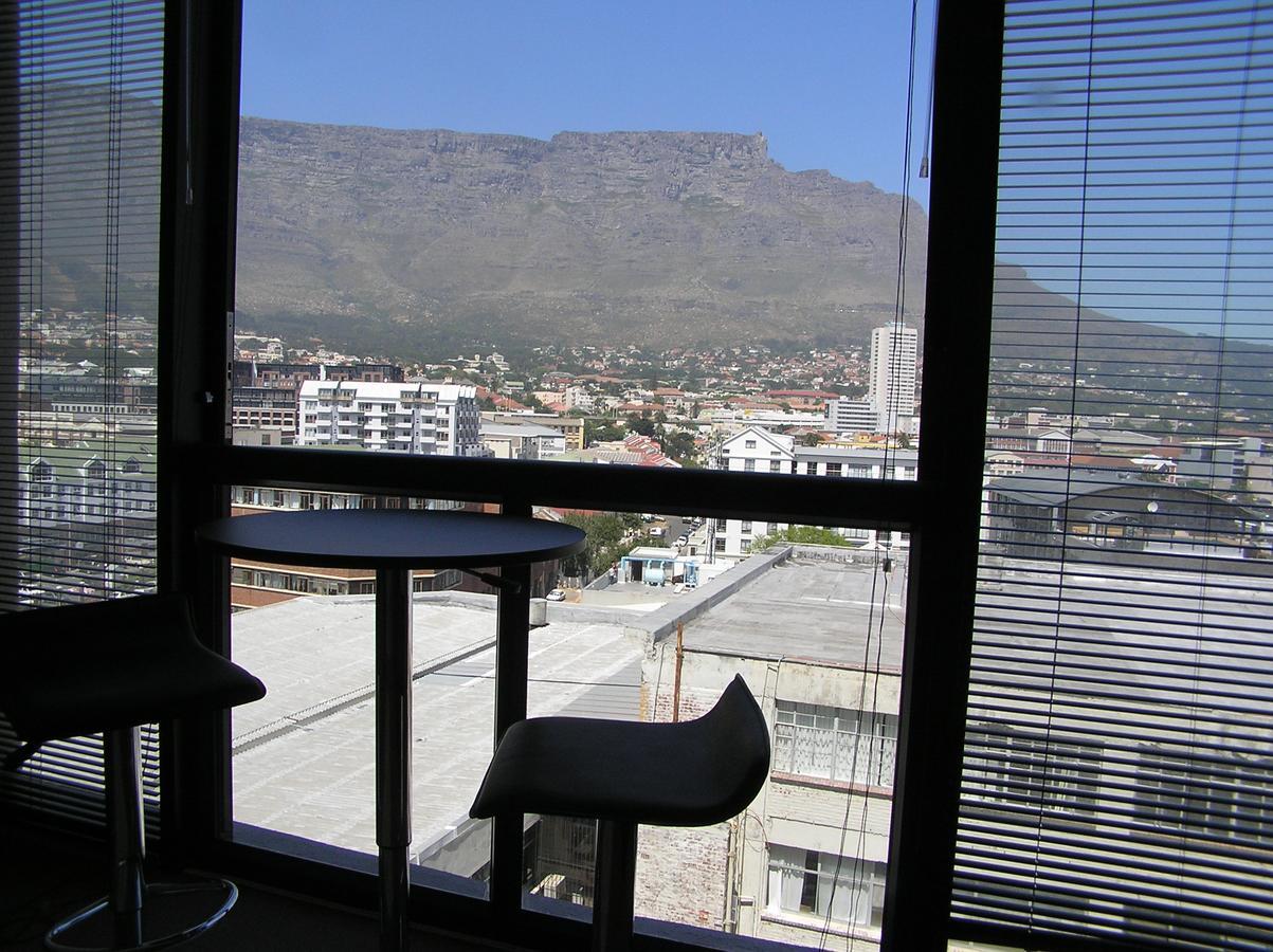 Urban Oasis At The Four Seasons Apartment Cape Town Restaurant foto